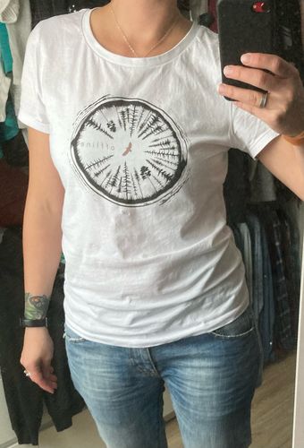 Customer photo review of Offline im Wald (hell)  - Bio Damen Shirt