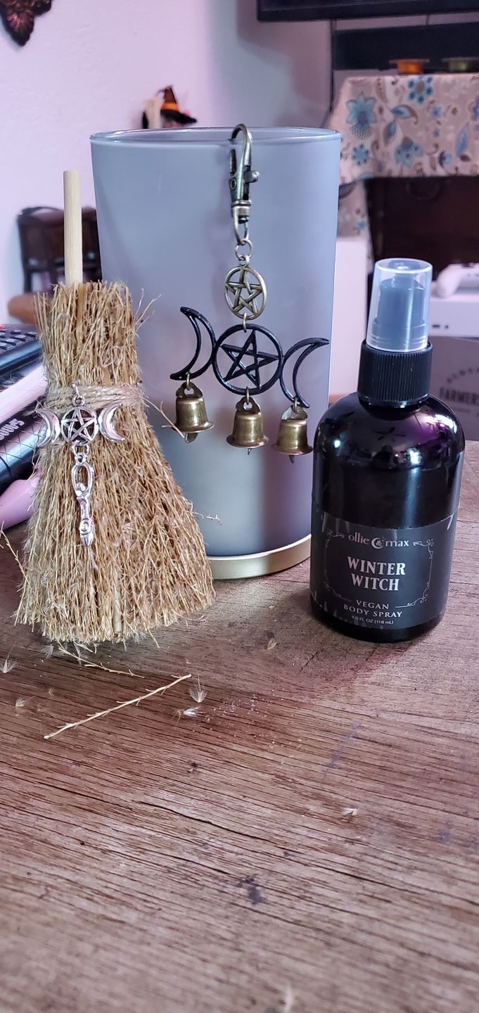 Customer photo review of Winter Witch Body Spray