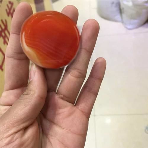 Customer photo review of Red Agate Circle Crystal
