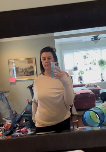 Customer video review of JAKI Asymmetric Draped Ultra Soft Knitted Jumper in Oatmeal