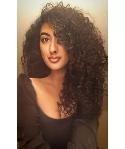 Customer photo review of Curly Natural Black 110G
