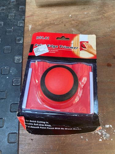 Customer photo review of EZ Corner Paint Edger Pads