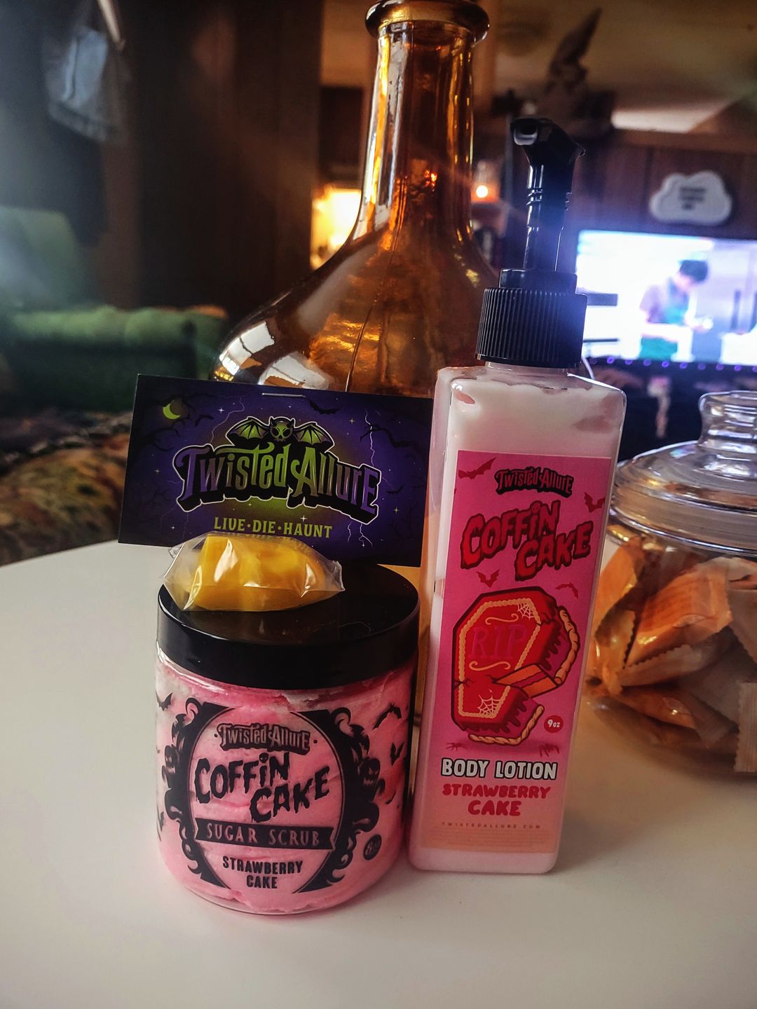 Customer photo review of Coffin Cake Body Lotion