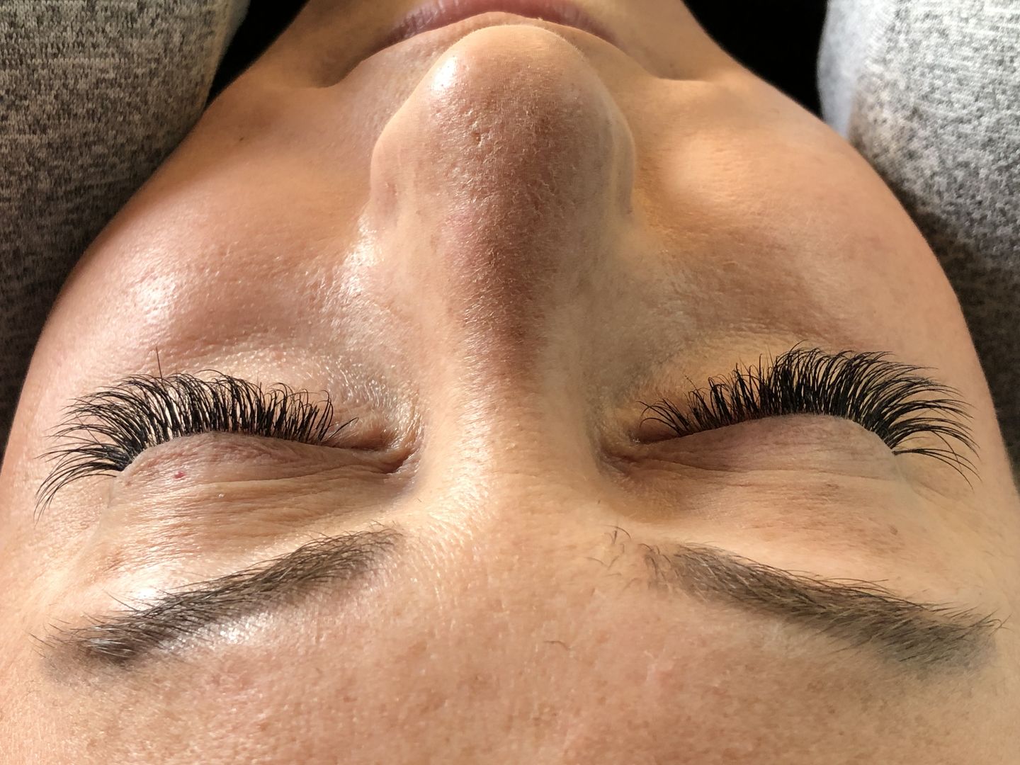 Customer photo review of Japan Low Irritation Lash Glue for Eyelash Extension