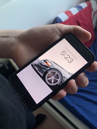 Customer photo review of Apple iPhone 8 Refurbished SIM Free