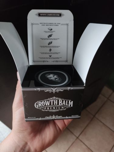 Customer photo review of Kit de Crecimiento de Barba y Bigote Bálsamo Minoxidil 12% + 1 Aceite Premium