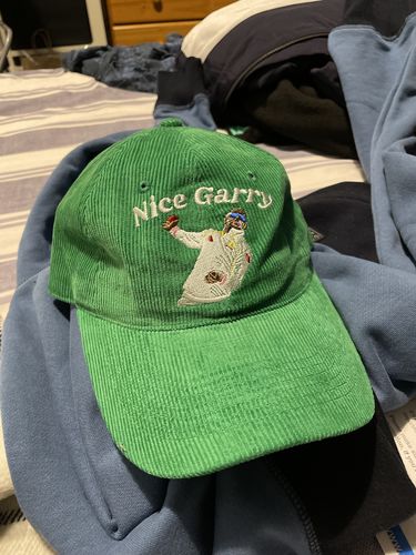Customer photo review of Nice Garry - green corduroy hat