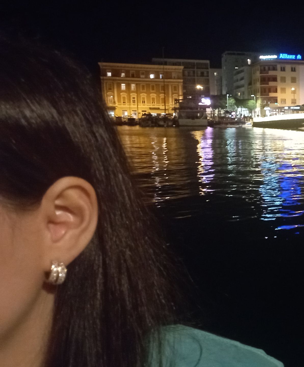 Customer photo review of Double Shine Ohrstecker | 18K vergoldet