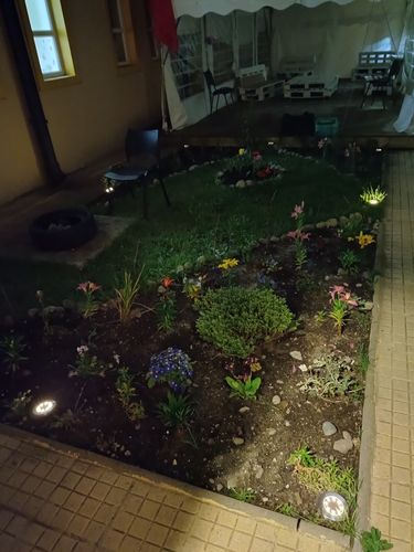 Customer photo review of Lampara Solar Piso Estaca