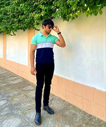 Customer photo review of Trio Mint Rush Short Sleeve T-shirt