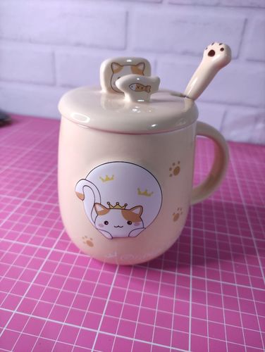Customer photo review of Kitten's Good Time Mug with Cute Lid & Tea Spoon