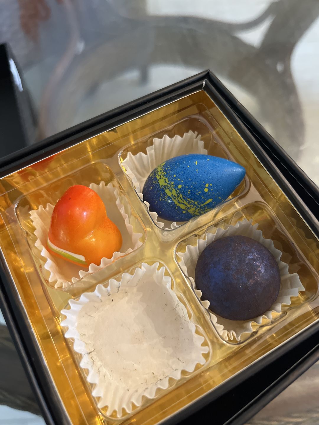 Customer photo review of Three Tier Dozen, Signature Collection