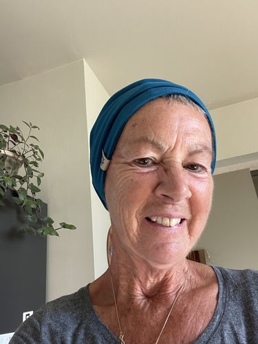 Customer photo review of Monashee Twist ~ Multi Wear 5-in-1 beanie