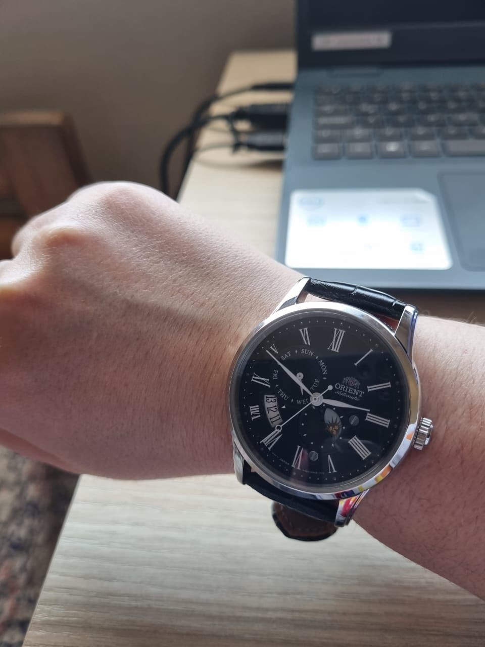 Customer photo review of Reloj Orient Automatic RA-AK0010B10B Sun & Moon Sapphire 42,5 mm