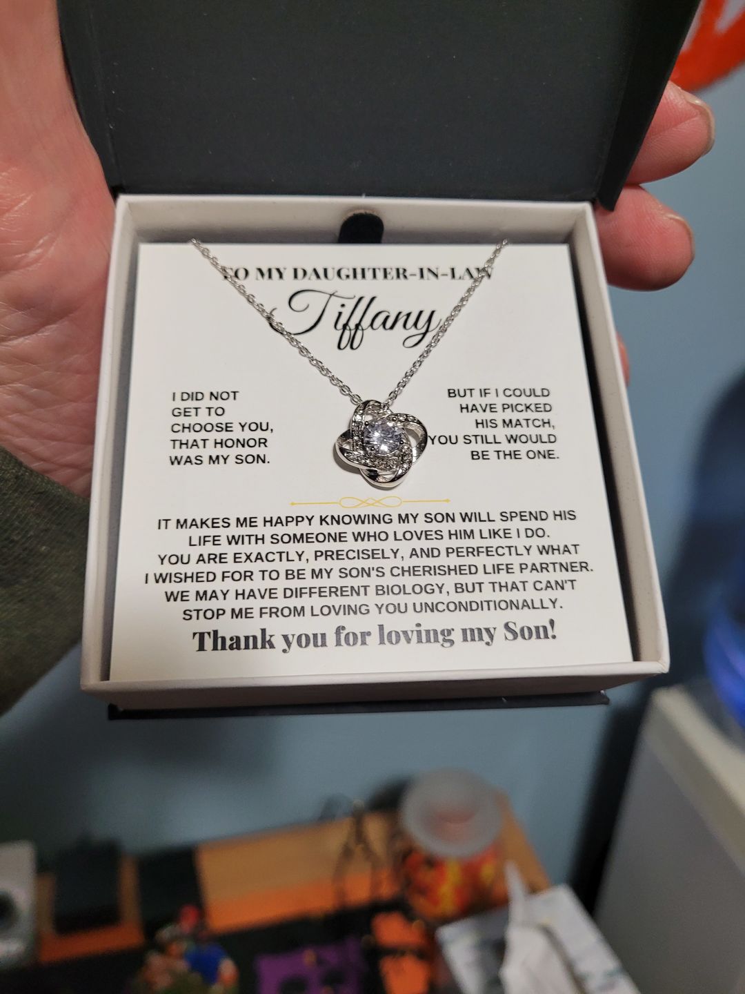 Customer photo review of Daughter-in-law - Love Knot Gift Set - SS251