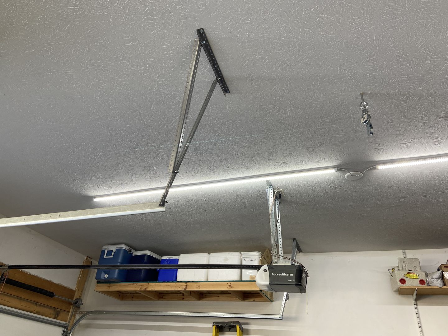 Customer photo review of T8 8ft Integrated LED Tube Light 60W V Shape 6500K Clear, ETL Listed, Plug and Play, Linkable T8 8ft LED Bulbs for Garage, Warehouse, Shop