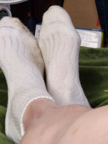 Customer photo review of Wide non-binding Bamboo diabetic socks, seamless toe, air vent with cushion sole, 6 pairs
