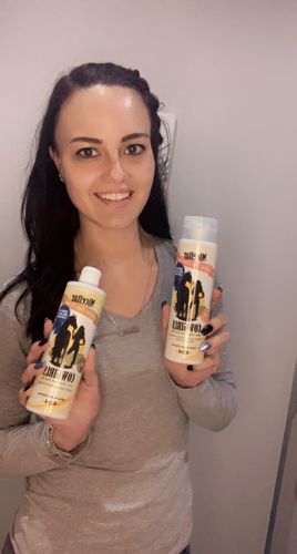 Customer photo review of Micellar Sulfate-Free Shampoo & Conditioner Combo with Hair & Nail Herbs