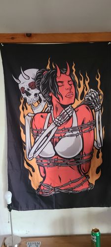 Customer photo review of Hypnotic Luv Tapestry 55"