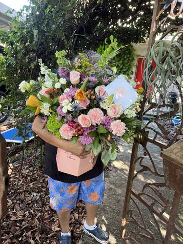 Customer photo review of Lexi La Vie