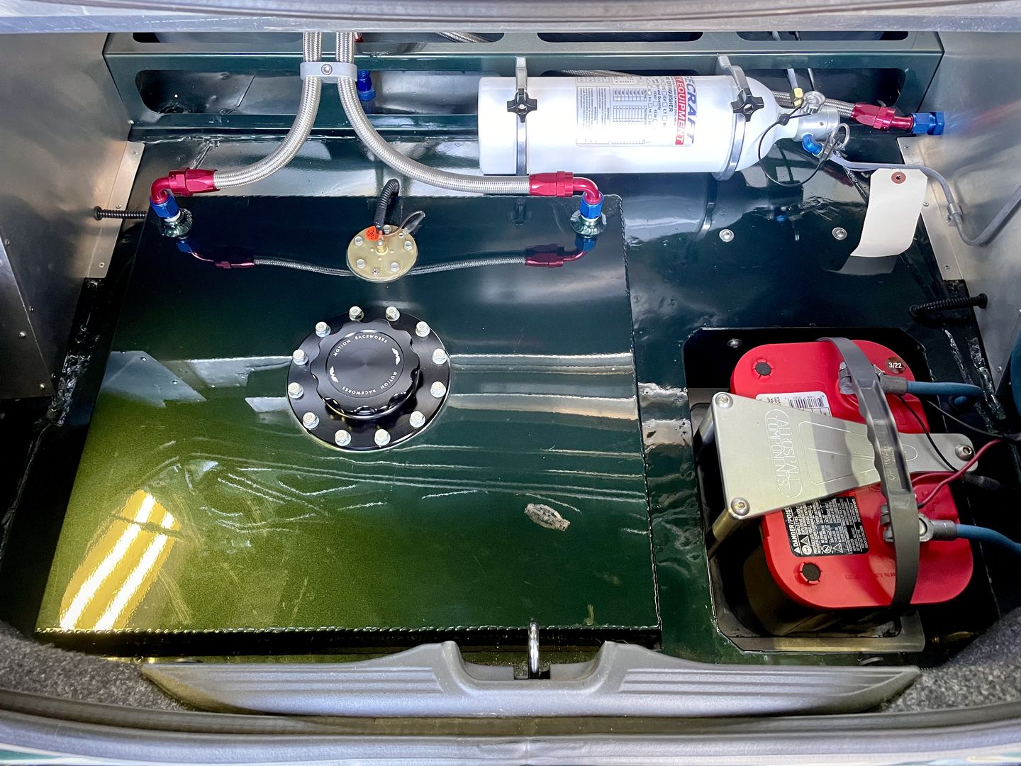 Customer photo review of Motion Billet Fuel Cap (Screw on) 12 bolt w/ Seal and Hardware 27-150