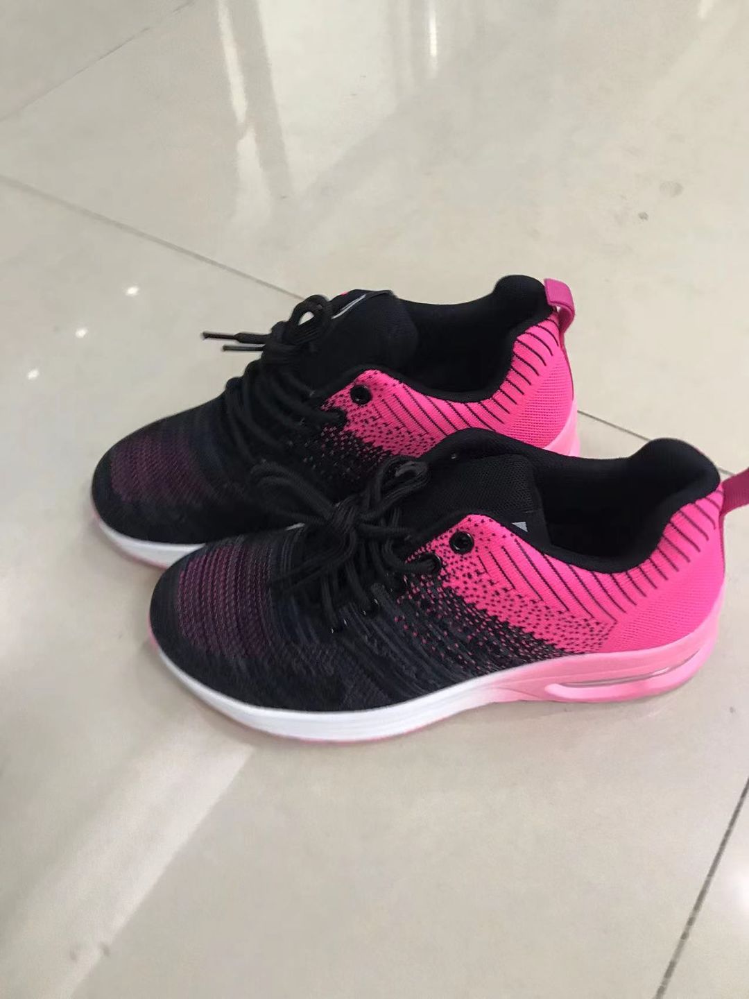 Customer photo review of DSK8 Lightweight Women's Steel Toe Work Shoes Pink