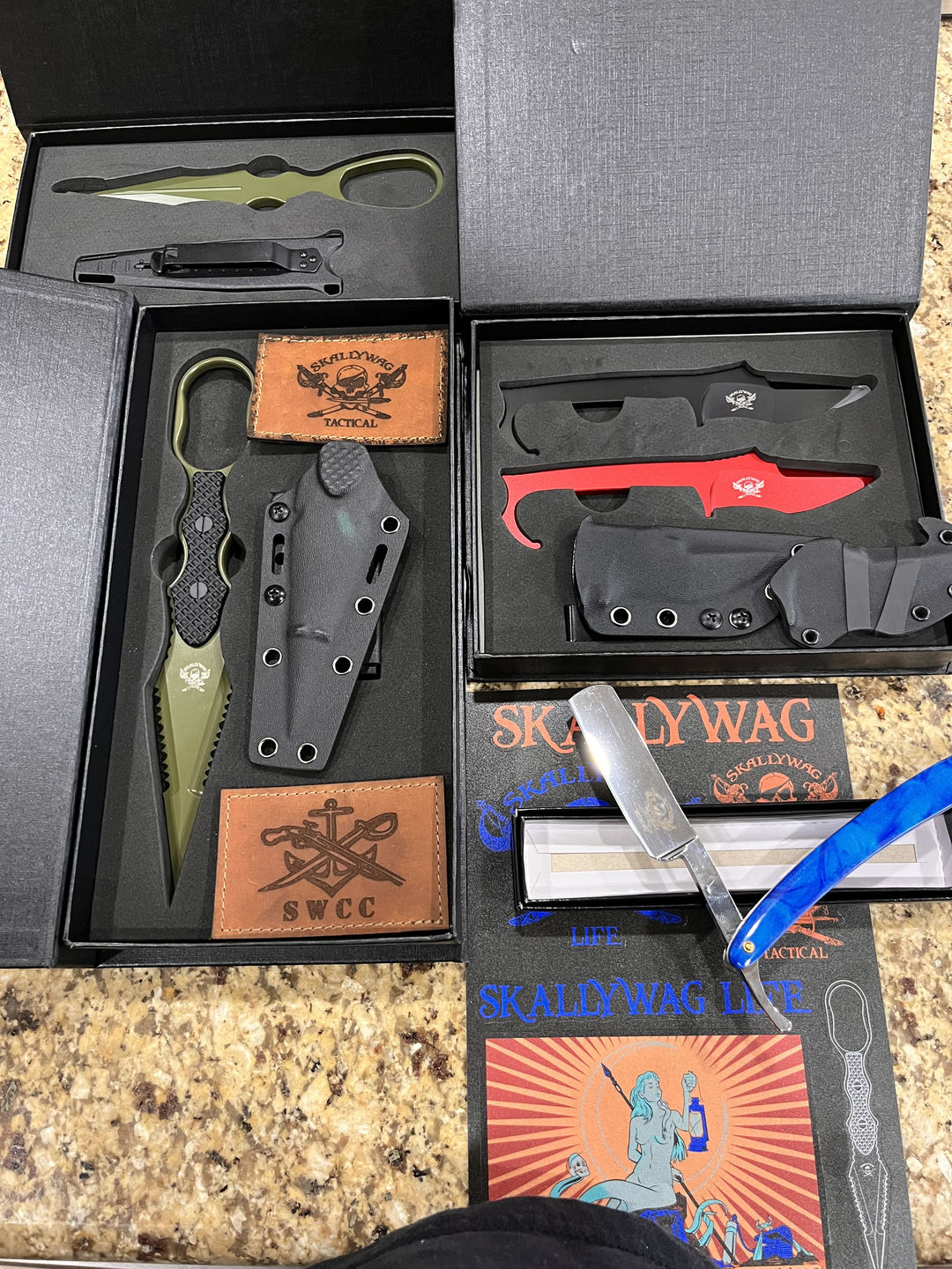 Customer photo review of D2 DAGGER