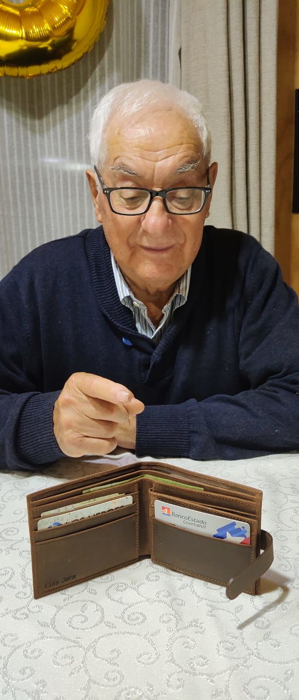 Customer photo review of Billetera Pasador
