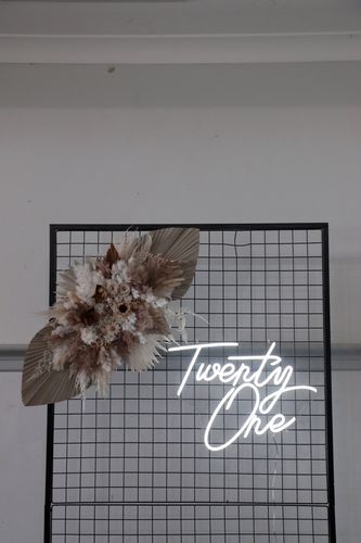 Customer photo review of Twenty one birthday party decoration