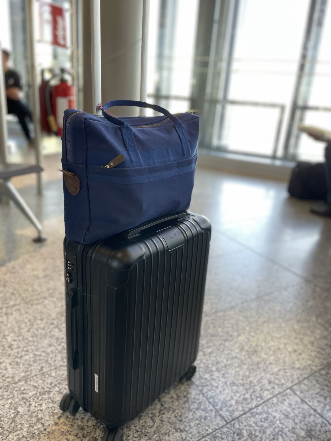 Customer photo review of Businesstasche -NAVY-