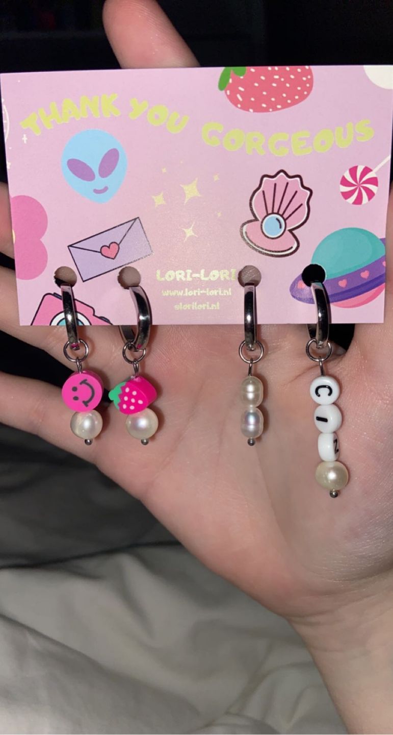 Customer photo review of CARLIE EARRING