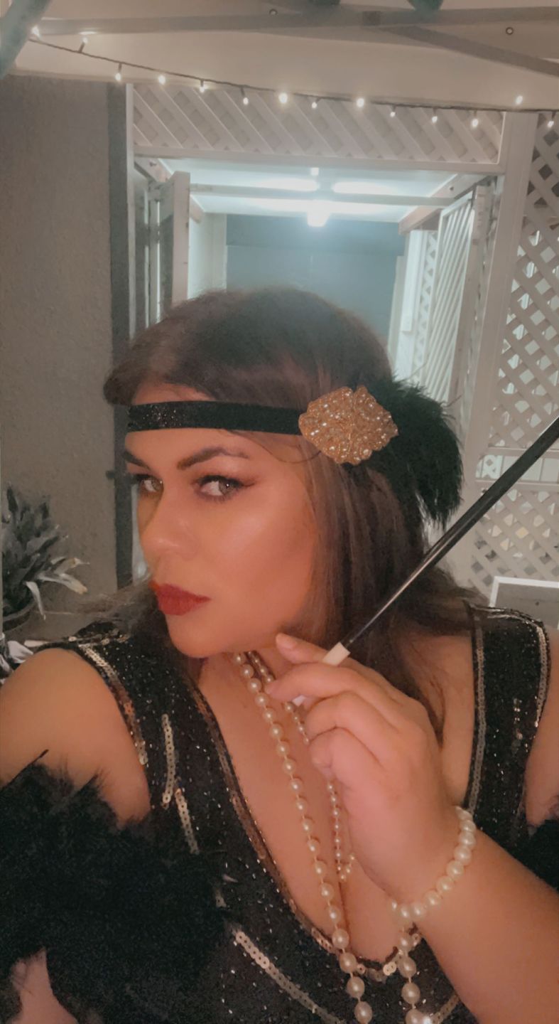 Customer photo review of 1920s Black Deco Flapper Headband