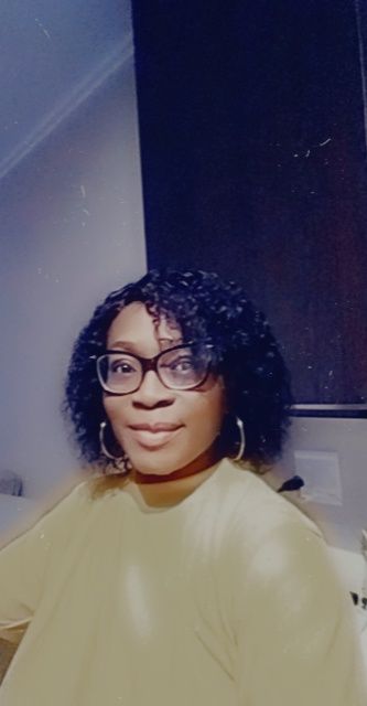 Customer photo review of Brazilian Middle Part 8inch Combo