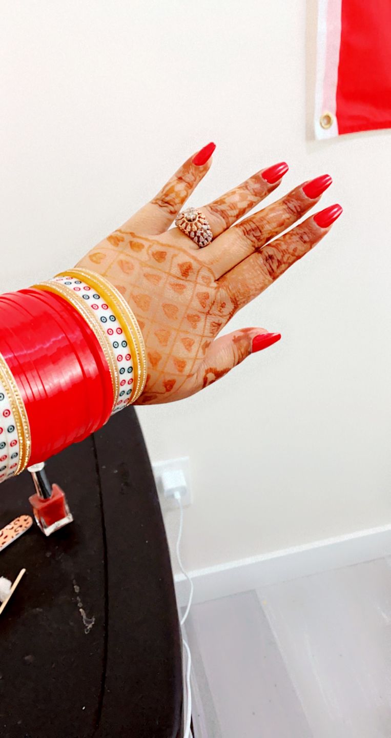 Customer photo review of Classic Chooda in Red (2 hands)