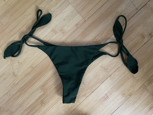 Customer photo review of Tunnels Bottom - Moss