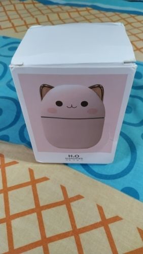 Customer photo review of Cute Blushing Cat Air Humidifier Night Light