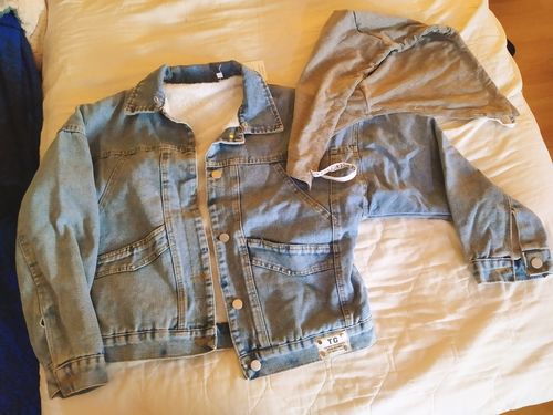Customer photo review of Imitation Hooded Denim Jacket Big Pockets