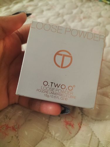 Customer photo review of O.TWO.O WATERPROOF LOOSE POWDER