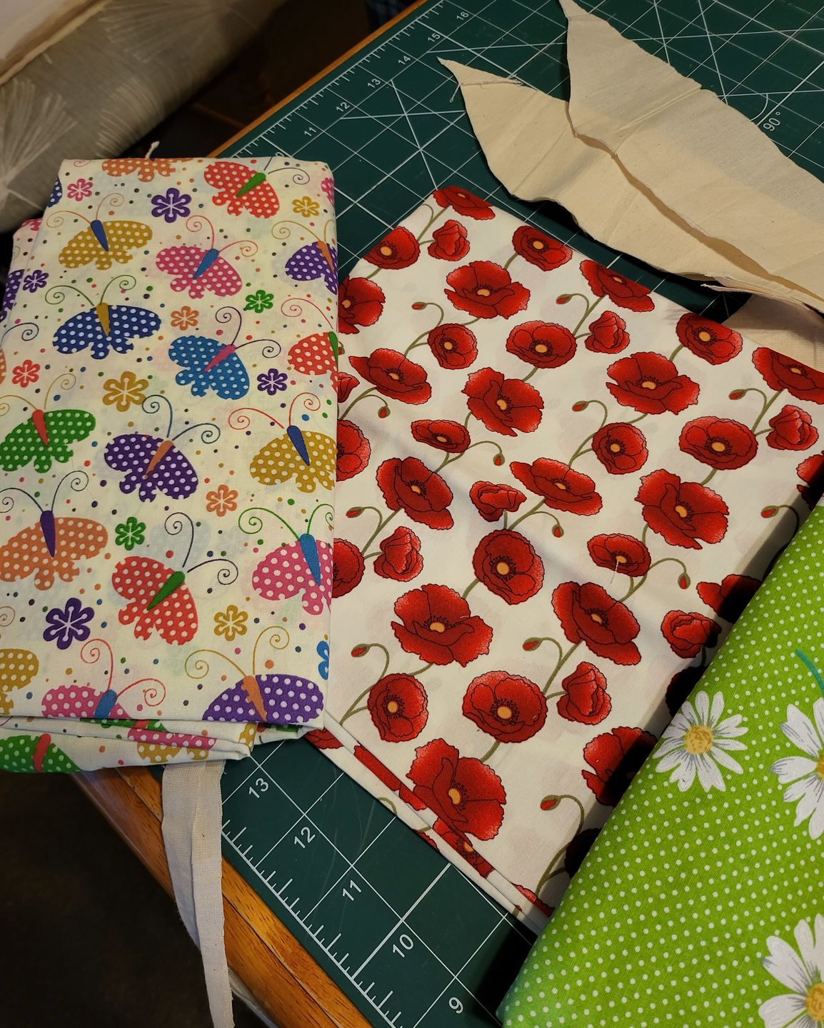 Customer photo review of Poppies Rose & Hubble Cotton Poplin Fabric