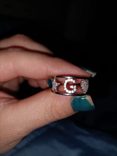 Customer photo review of Anello con stelle cuore e lettera