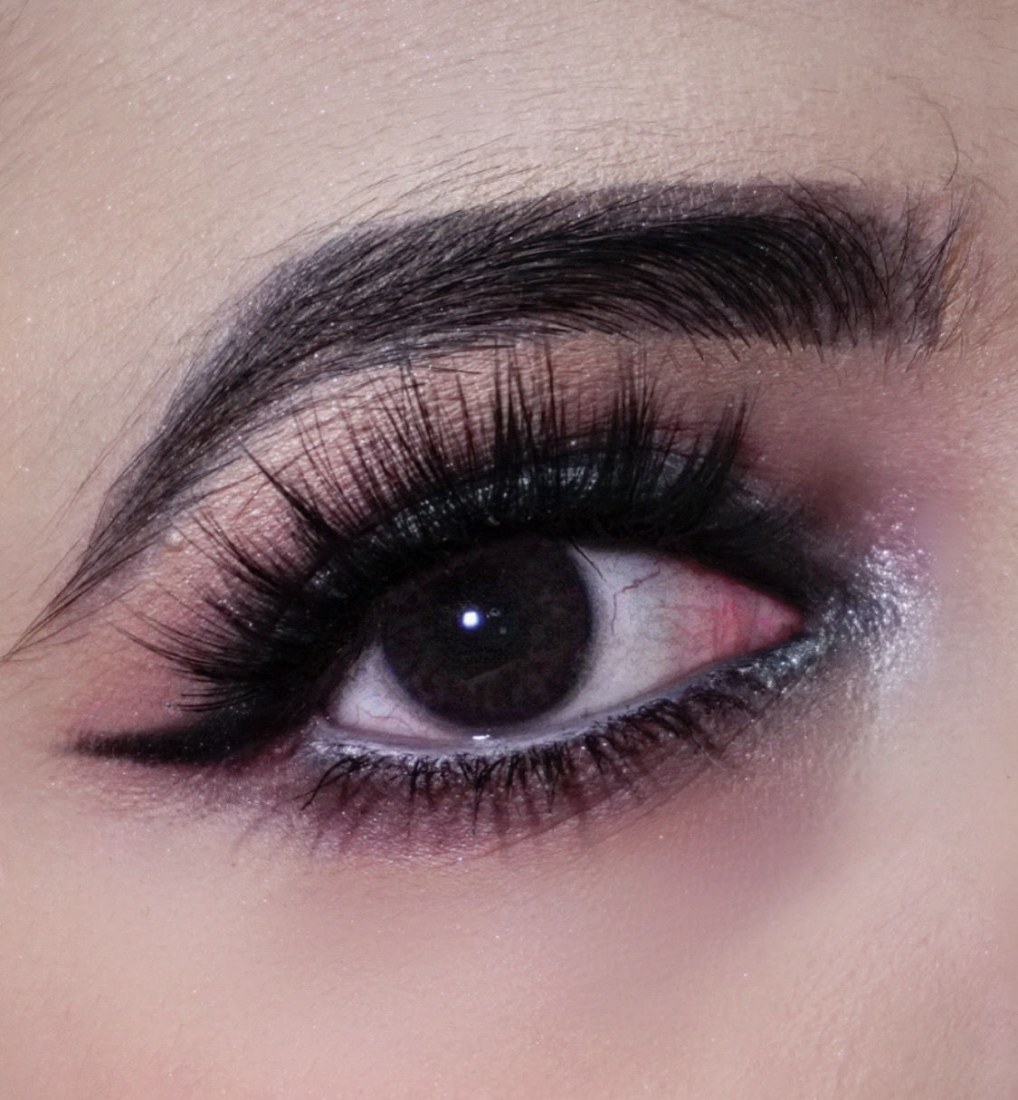 Customer photo review of O.TWO.O 3D MINK EYELASHES