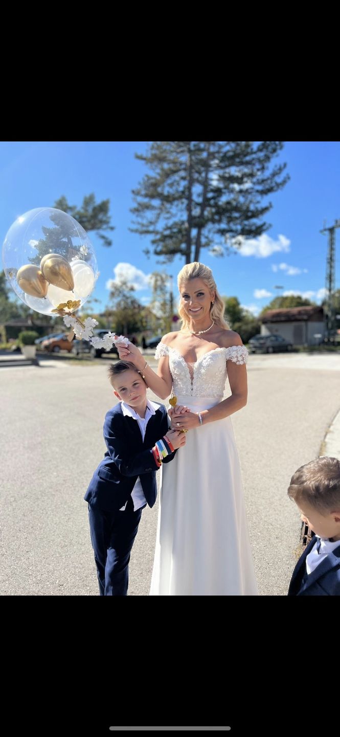 Customer photo review of Wedding Blossom Designer Ballon