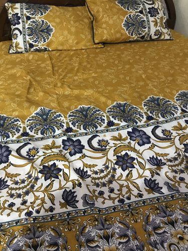 Customer photo review of Winter King Bedsheet Cotton B-40