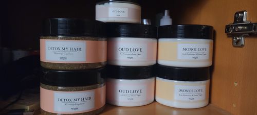 Customer photo review of OUD LOVE