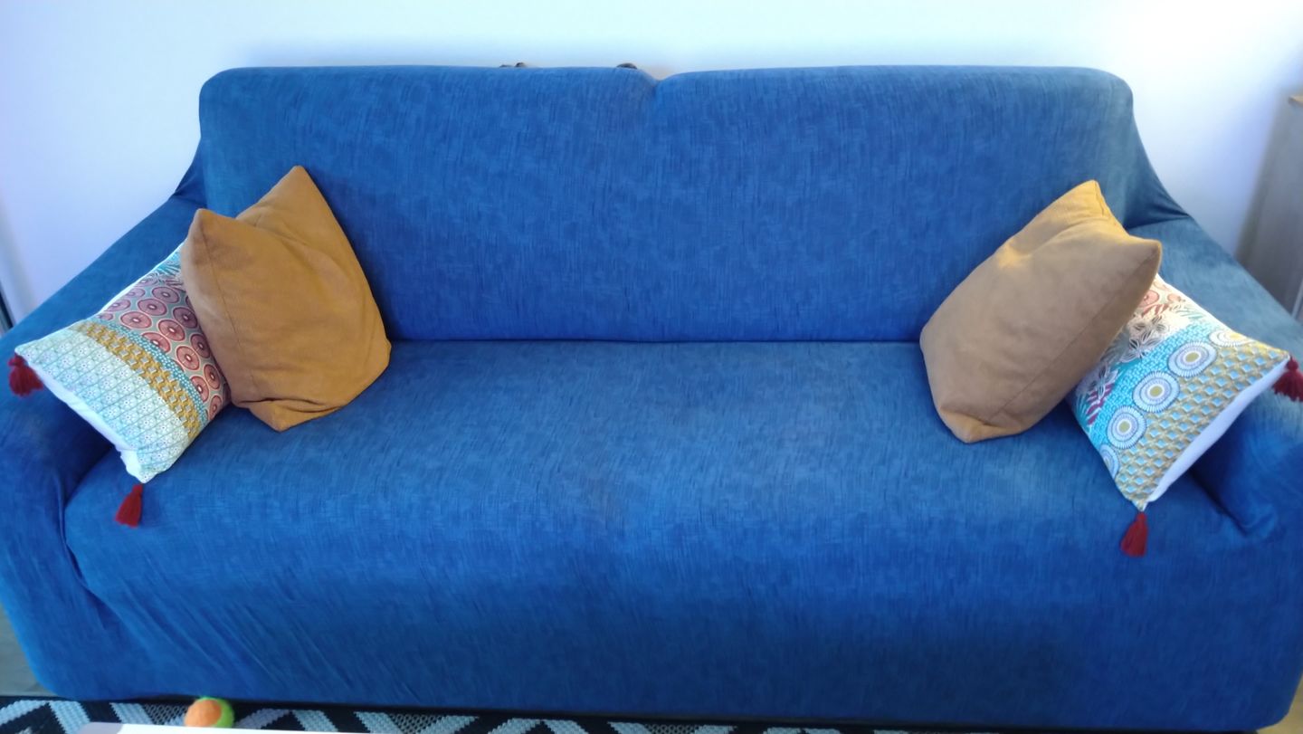 Customer photo review of Bleu - Housses Extensibles de Fauteuil et Canapé