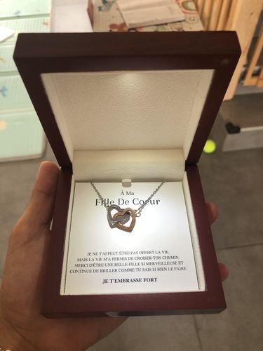 Customer photo review of Collier Amour Fusionnel - À ma fille de coeur - Je t'embrasse fort