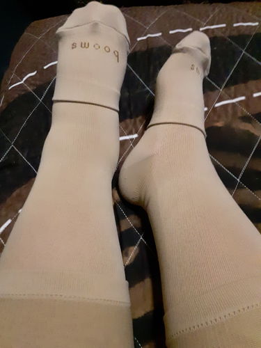 Customer photo review of Knee-High Compression - Nude