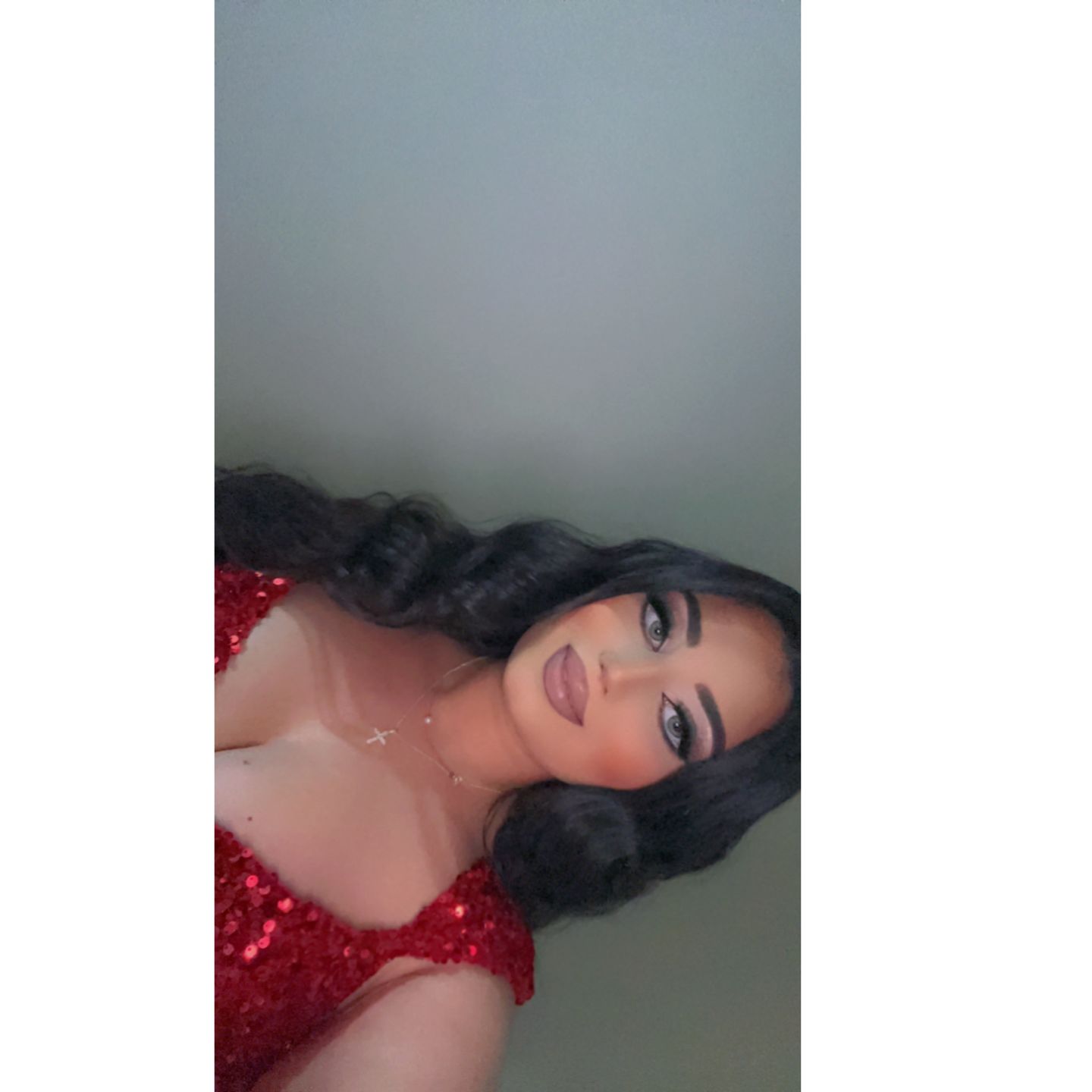 Customer photo review of White Lasting Belle