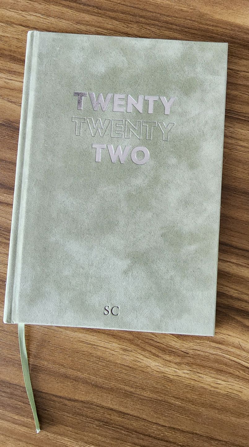 Customer photo review of 2025 Weekly Diary