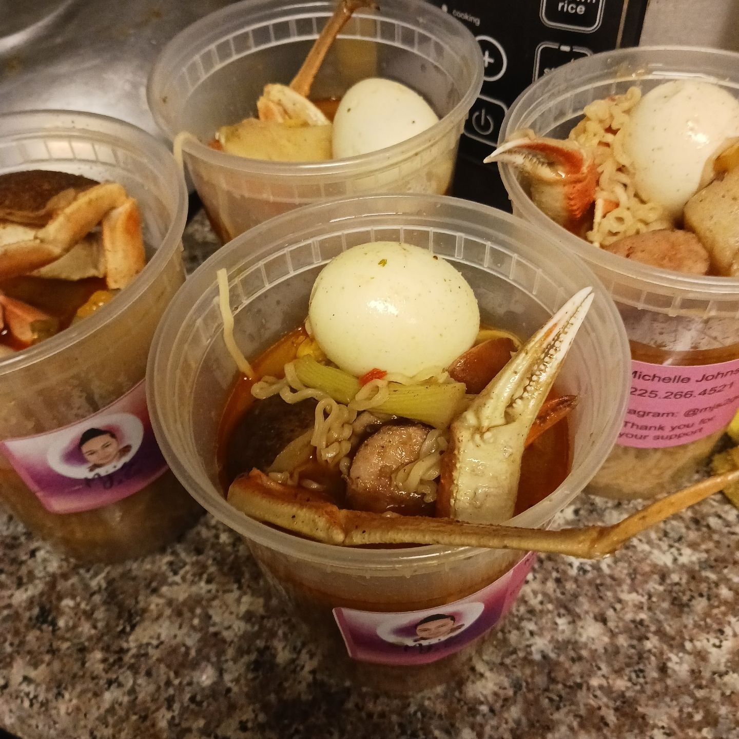 Customer photo review of Heavy Duty Deli Food Storage Containers with Lids 32 OZ